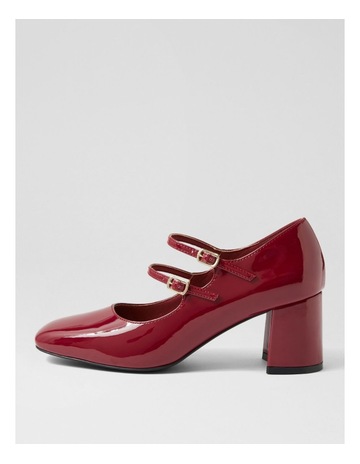 Red colour
