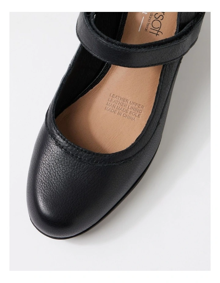 Ruthi D Black Leather Heels image 4