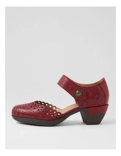 Rylie D Pinot Leather Heels