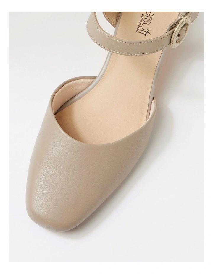 Selvine Stone Leather Cork Heels image 4