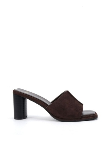 Brown colour