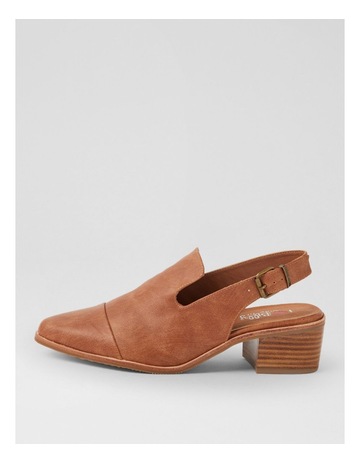 Tan colour