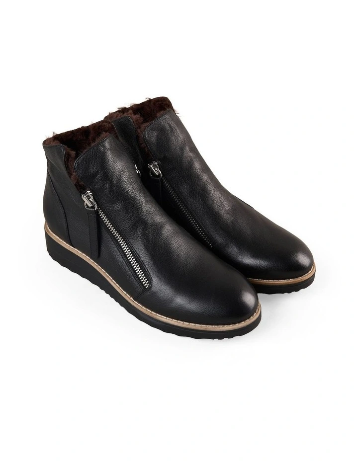Anais Double Zip Boot in Black image 2