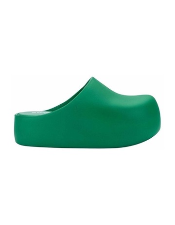 Green colour