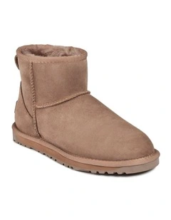 Classic Mini Boots - Water Resistant