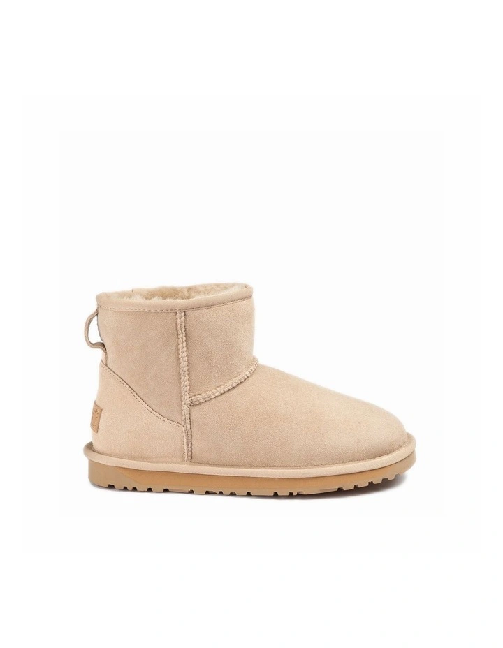 OZWEAR UGG Classic Mini Boots - Water Resistant image 3