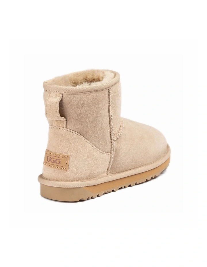 OZWEAR UGG Classic Mini Boots - Water Resistant image 4