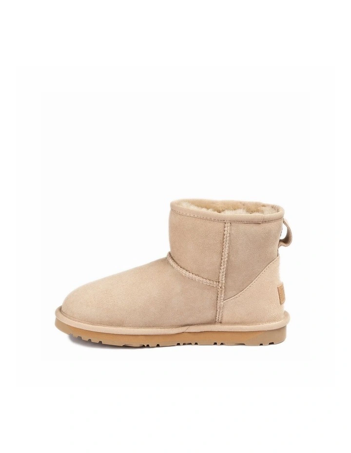 OZWEAR UGG Classic Mini Boots - Water Resistant image 5