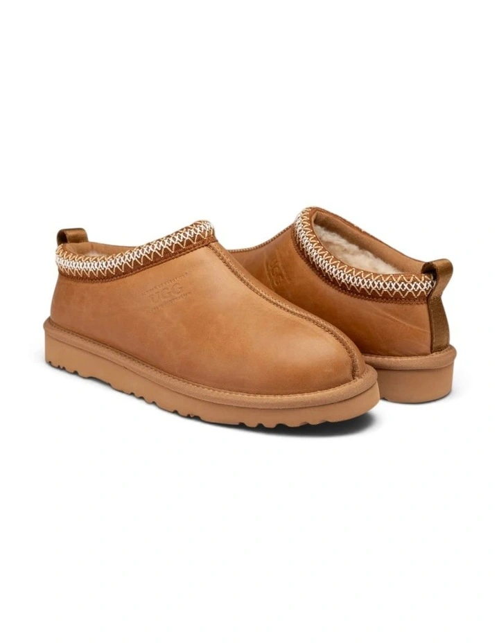 UGG Sydney Oiled Leather Water-Resistant Slipper in Chestnut image 2