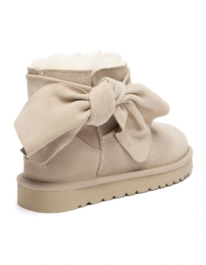 Australian Shepherd UGG Molle Bow Boots image 3