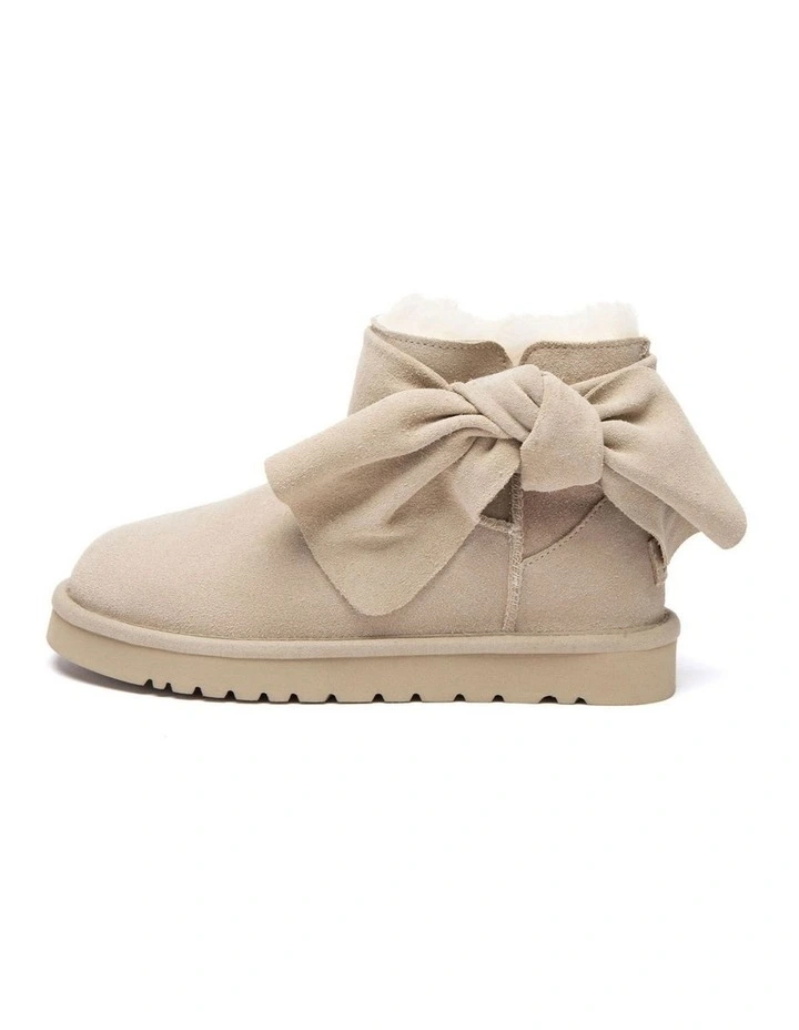 Australian Shepherd UGG Molle Bow Boots image 4