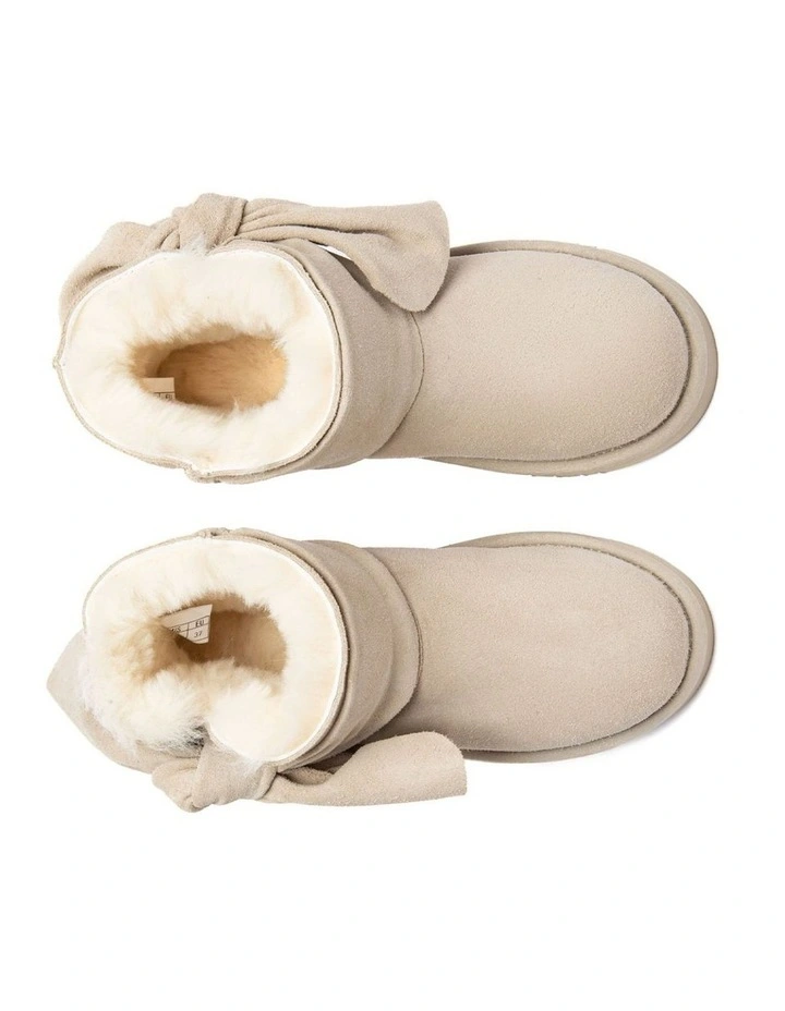 Australian Shepherd UGG Molle Bow Boots image 5