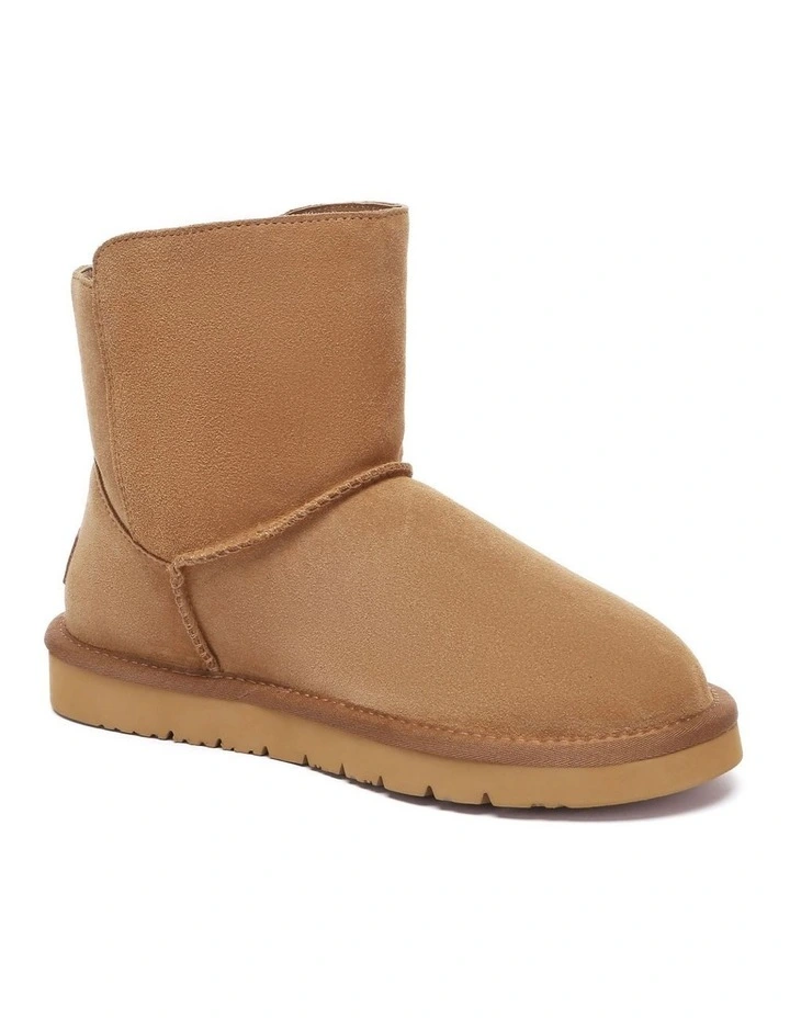 Australian Shepherd UGG Mini Winza Boots image 2