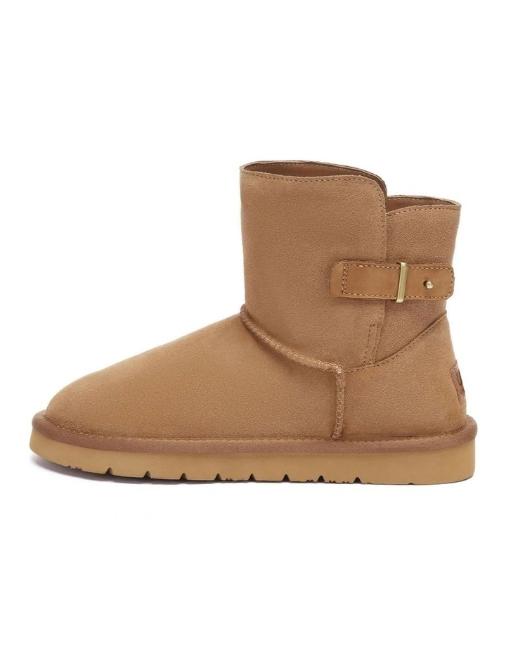 Australian Shepherd UGG Mini Winza Boots image 4