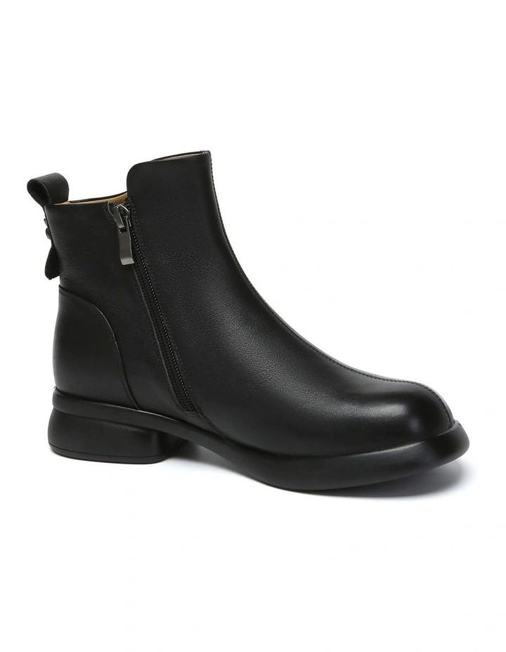 Everau Women Chapple Leather Boots image 2