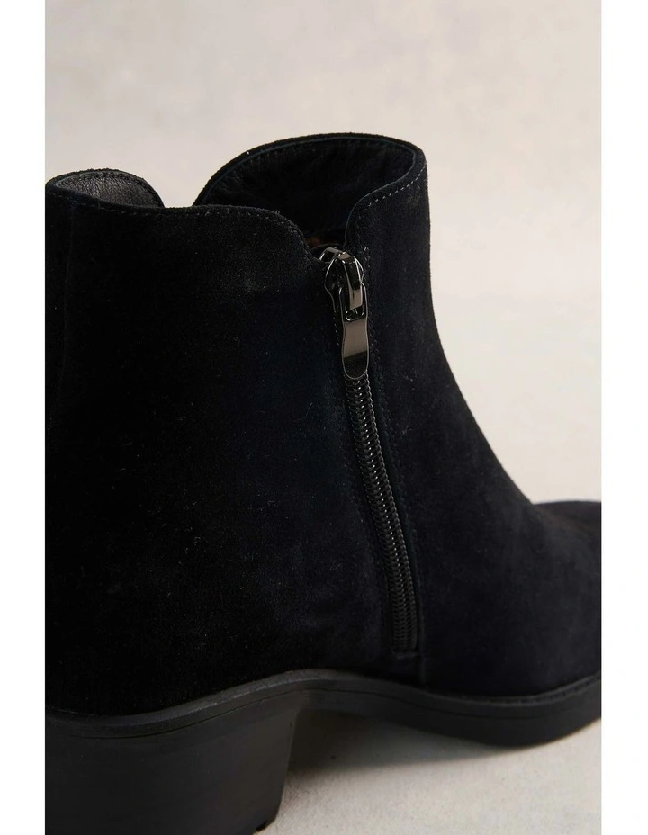 Louise Suede Boot - Black image 4