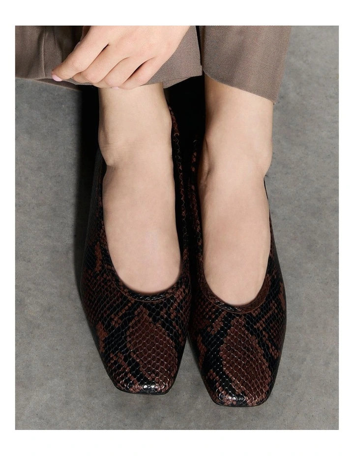Serena Casual Flats Dark Snake Print Leather image 2