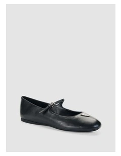 Kalida Ballet Flats in Black