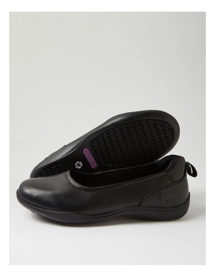 Grand Black Leather Flat Shoes image 5