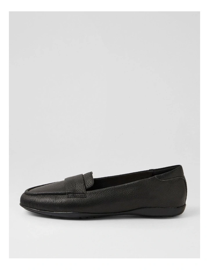 Aven Black Leather Flat Shoes image 1