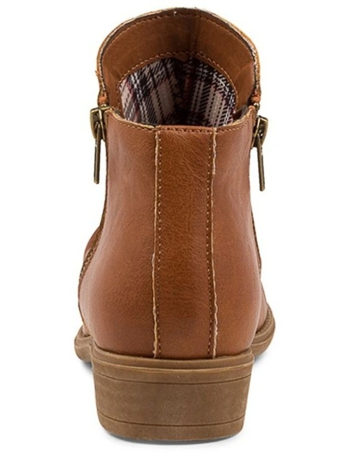 ROSIE TAN SMOOTH ANKLE BOOTS image 3