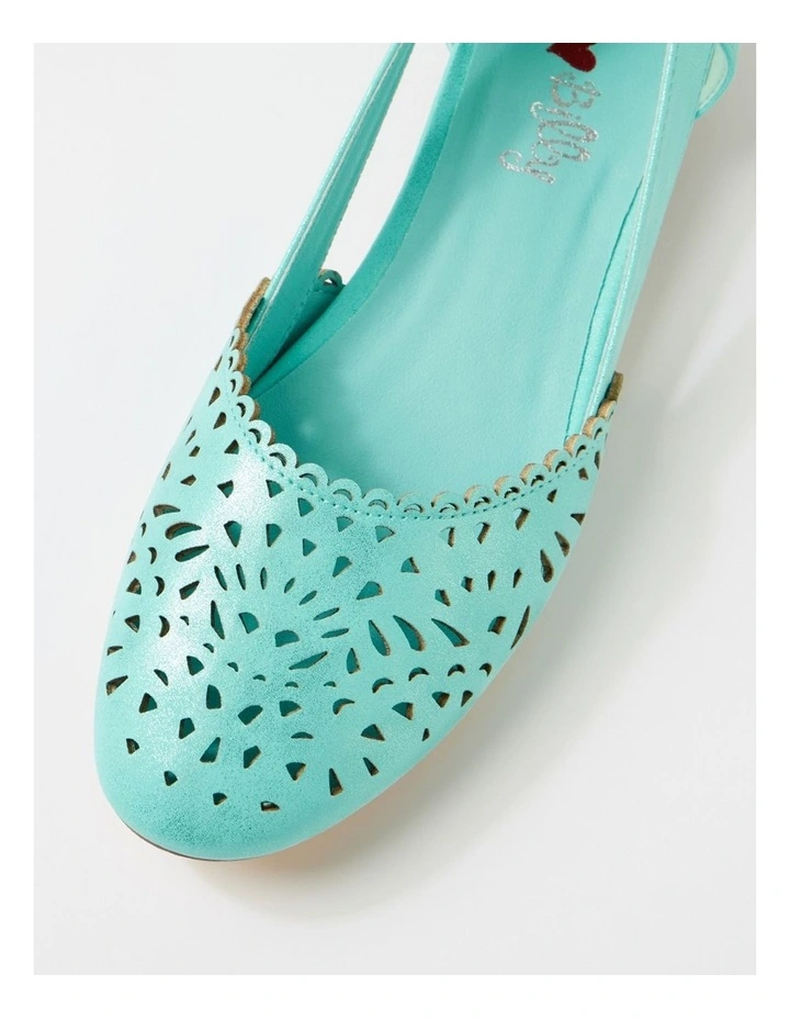 Alkoxy Sea Dust Flat Shoes image 4