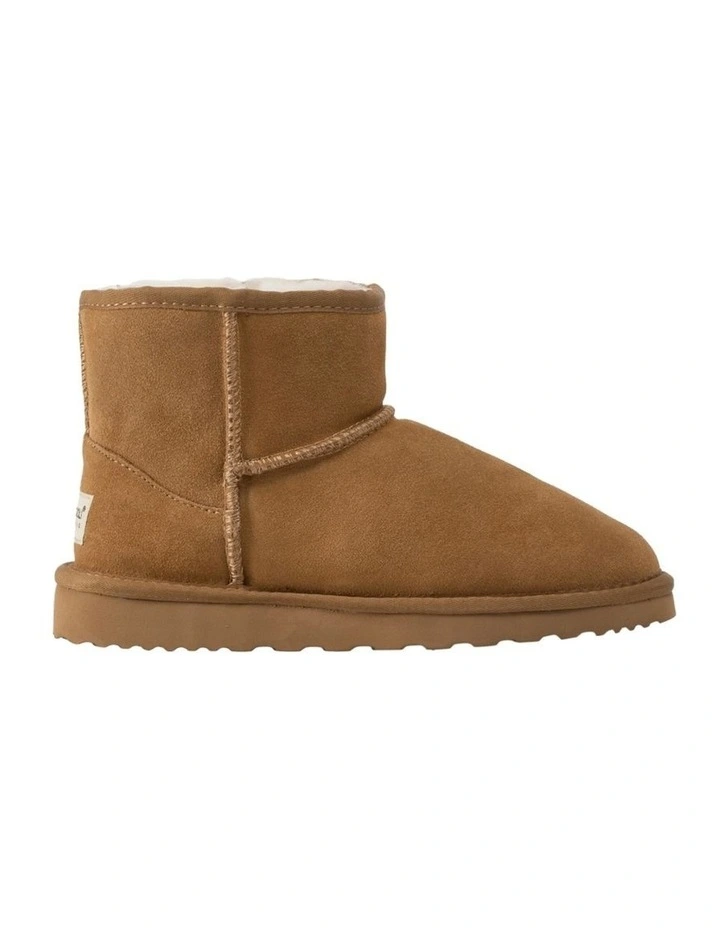 Short Sheepskin Ankle Boots image 2