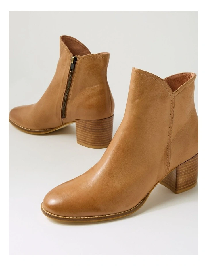 Mocker Tan Leather Ankle Boots image 5