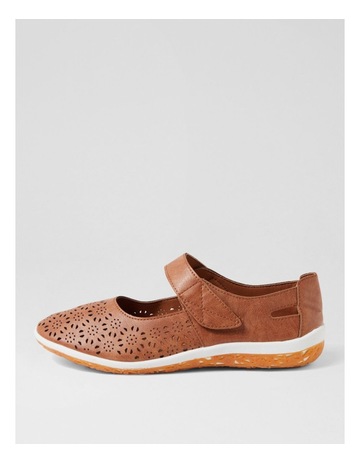 Tan colour