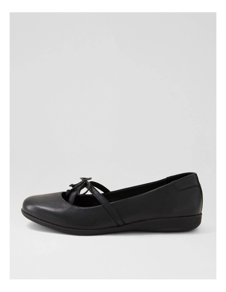 Harmoniey Black Leather Ballet Flats image 1