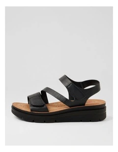 Xinton Black Sandals