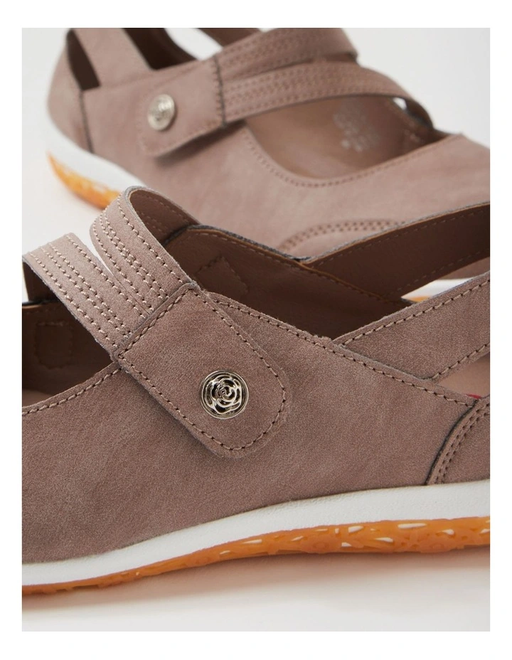 Sultor Taupe Flat Shoes image 5