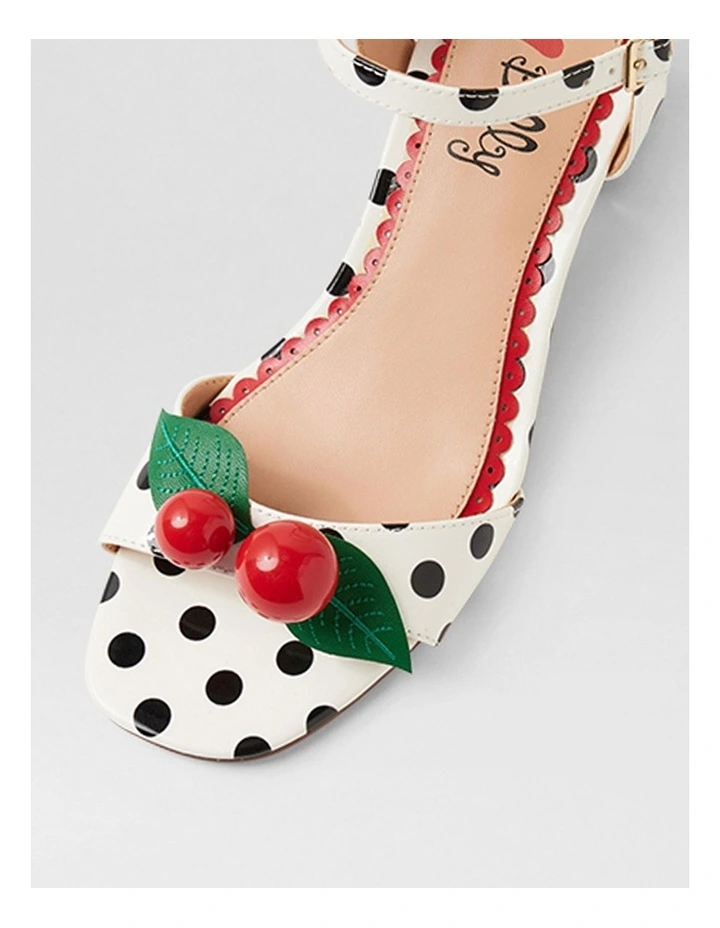 Yotto White Black Spot Patent Pu Sandals image 4