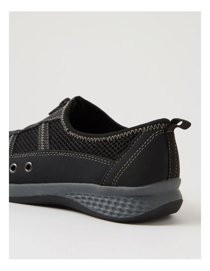 Cintoa Black Multi Flat Shoes image 5