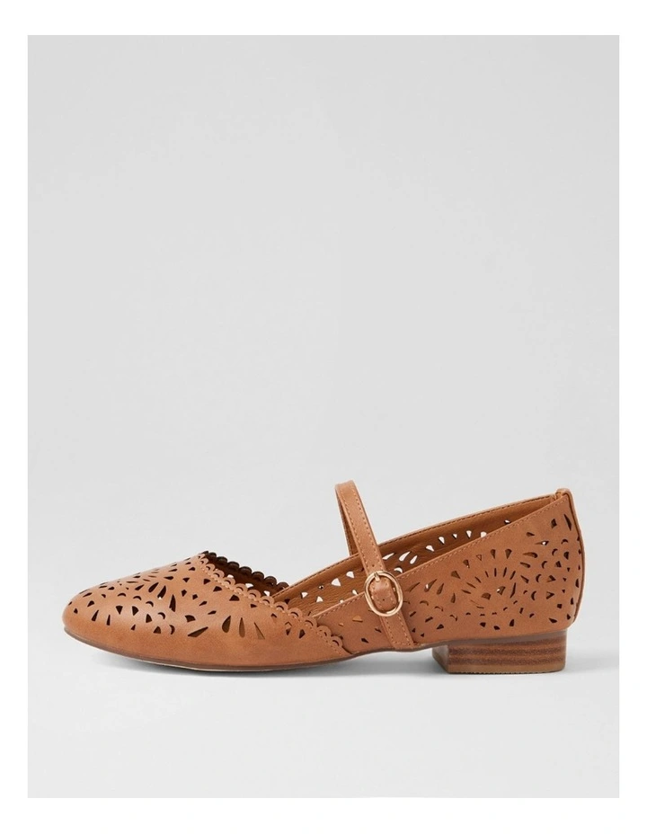 Aronta Tan Flat Shoes image 1