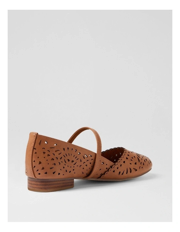 Aronta Tan Flat Shoes image 3