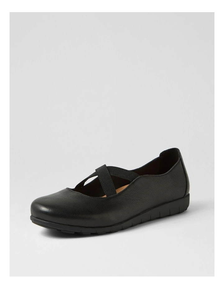 Brookyi Black Wide Fit Leather Flat Shoes image 2