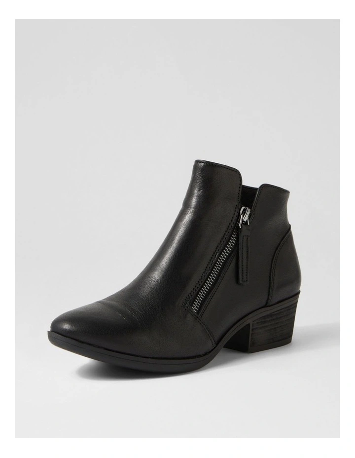 Zoner Black Leather Ankle Boots image 2