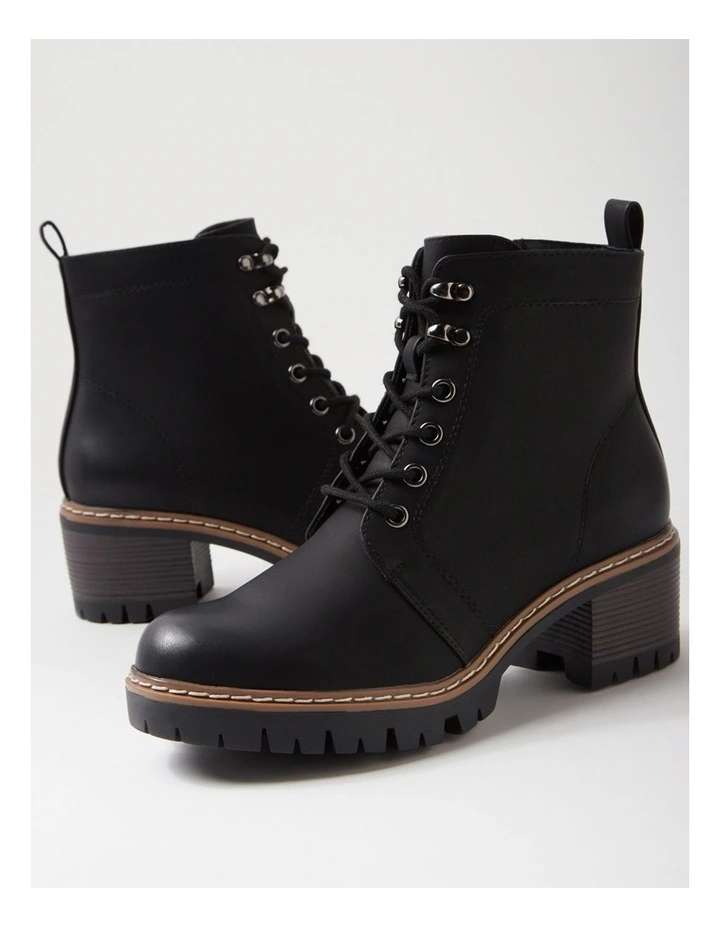Foggit Black Ankle Boots image 5