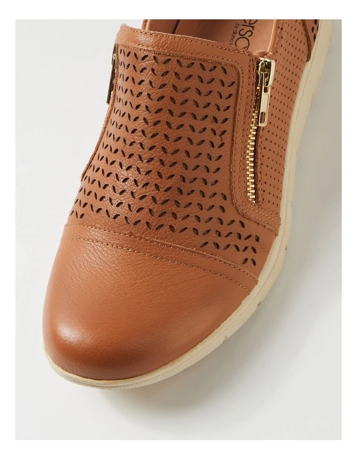 Dallias Dark Tan Leather Flat Shoes image 4