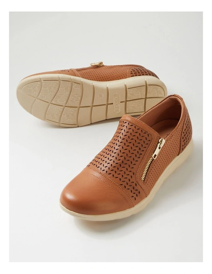 Dallias Dark Tan Leather Flat Shoes image 5