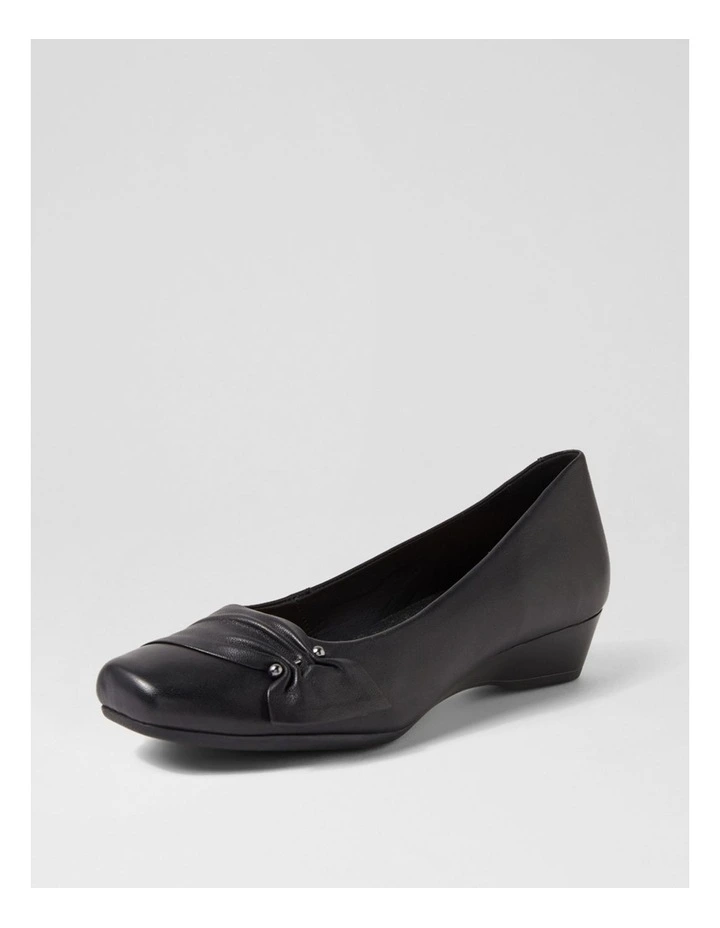 REVERSE-SU-BLACK-LEATHER image 2