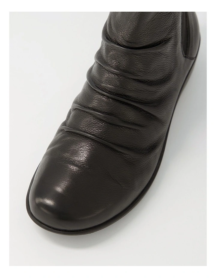 PANKA BLACK LEATH-ELASTIC image 4