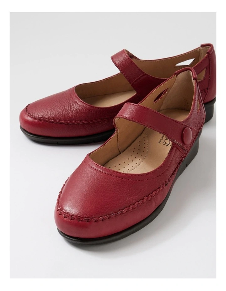 Peregrine Cherry Leather Flat Shoes image 5