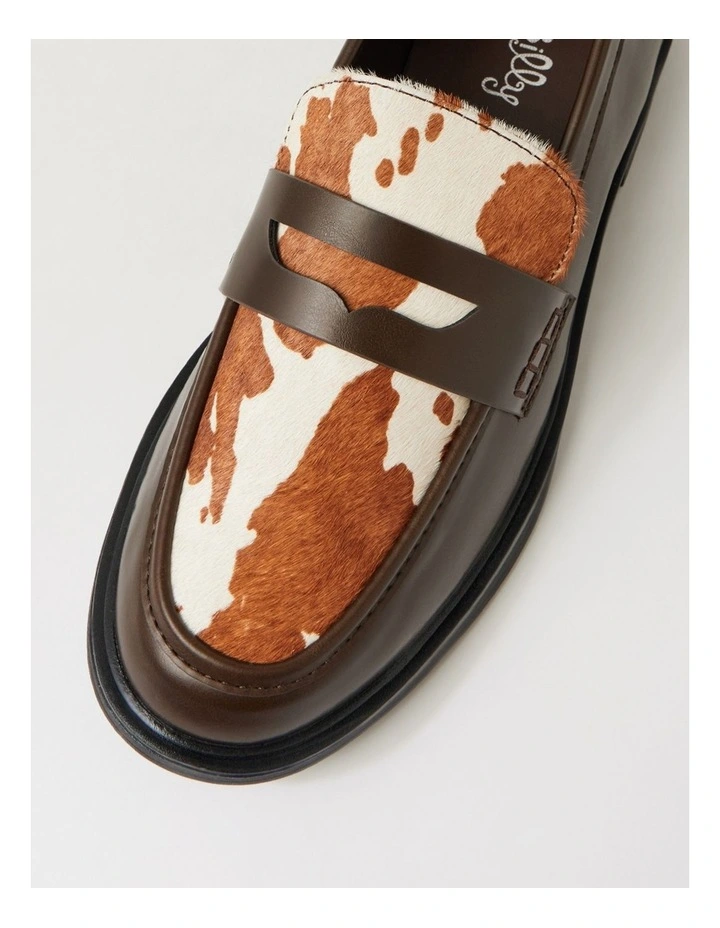 Marko Choc Cow Leather Flat Shoes image 4