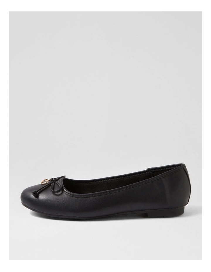 Dreamie Black Flat Shoes image 1