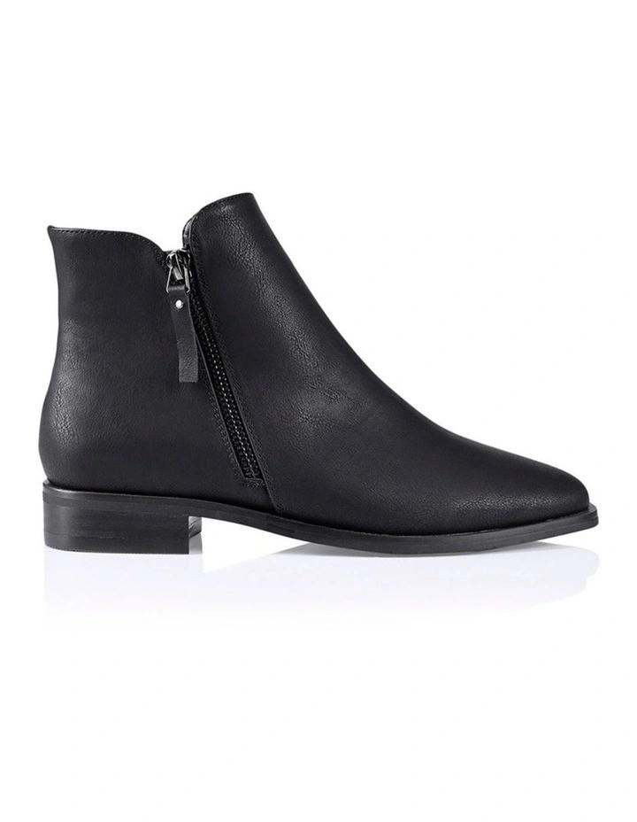 Hawk Ankle Boots - Black Softee image 1
