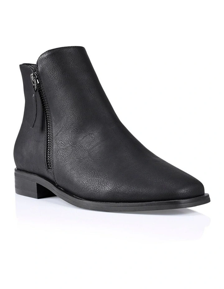 Hawk Ankle Boots - Black Softee image 2
