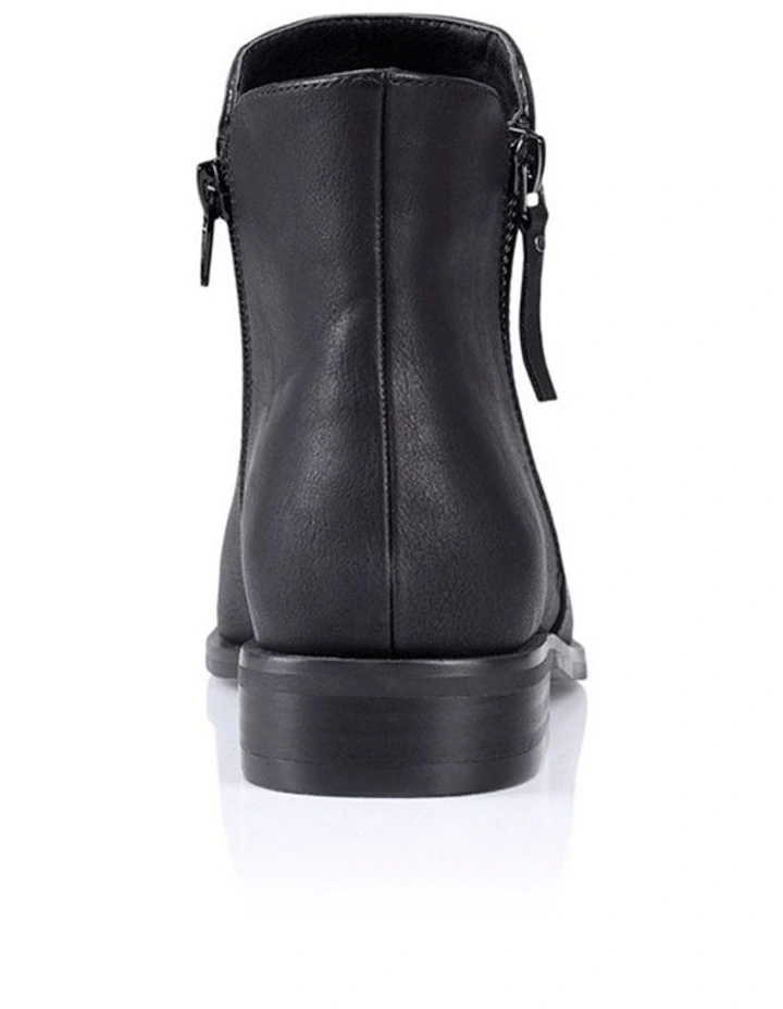 Hawk Ankle Boots - Black Softee image 4