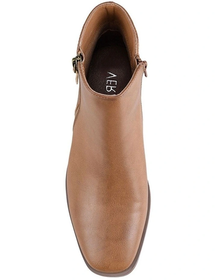 Hawk Ankle Boots - Tan Softee image 3
